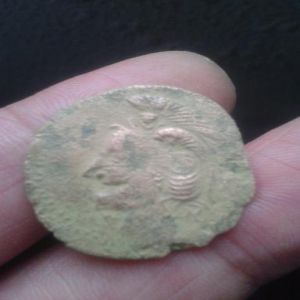 piedra moneda 633980294